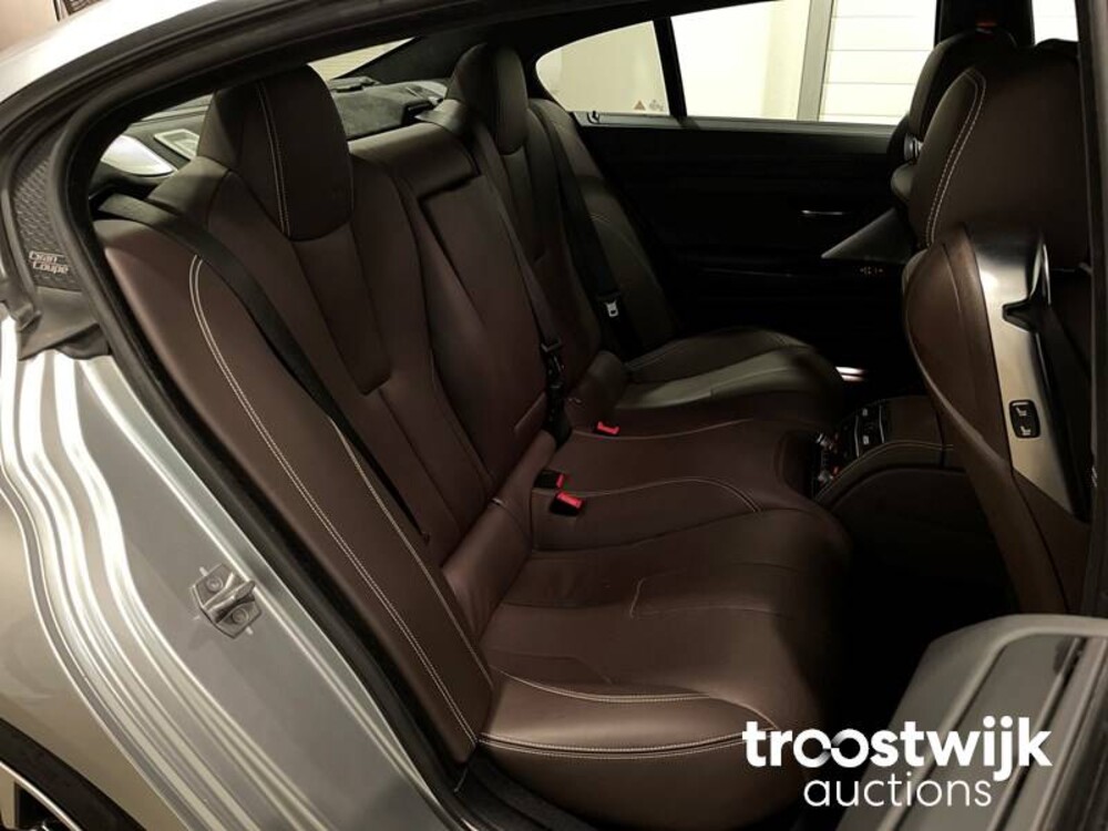 BMW  M6 Gran Coupé Competition Package 4.4 V8 575pk 2014 -Orig. NL- 6-serie, 3-TRH-44