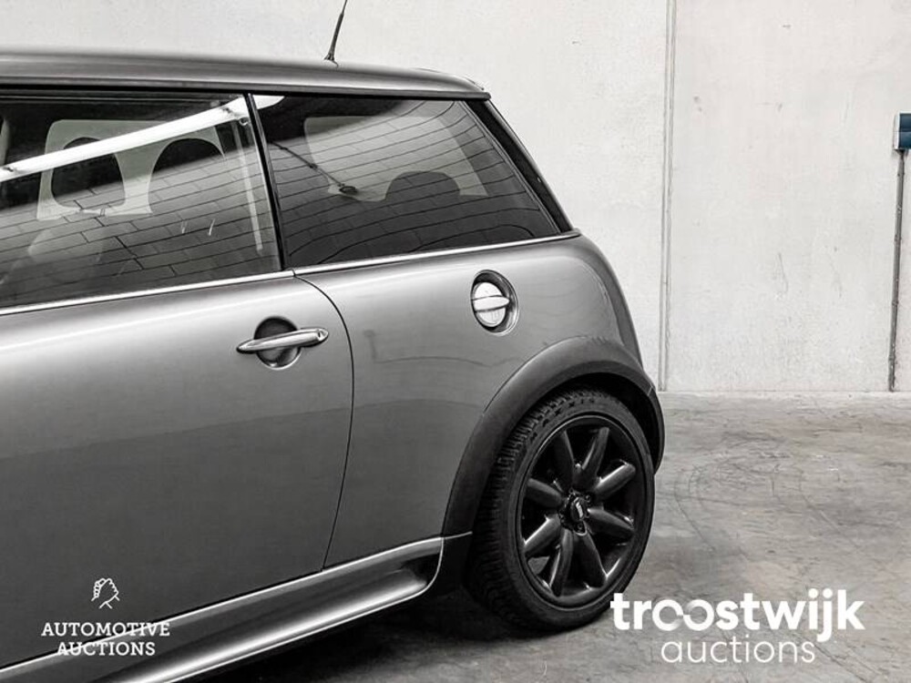 Mini Mini Cooper S 163pk 2004 -Orig. NL-, ZL-712-J