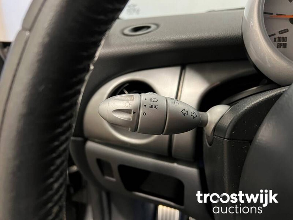 Mini Mini Cooper S 163pk 2004 -Orig. NL-, ZL-712-J