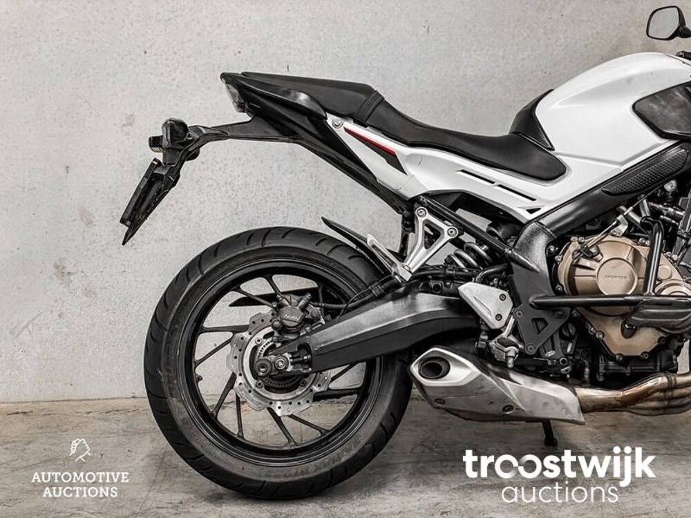 Honda CB650F ABS 649cc 85pk 2018 Tour, 46-MK-BS