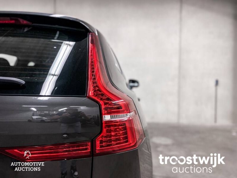 Volvo XC60 D4 Geartronic AWD Inscription 190pk 2018 -Orig. NL-, RL-821-P