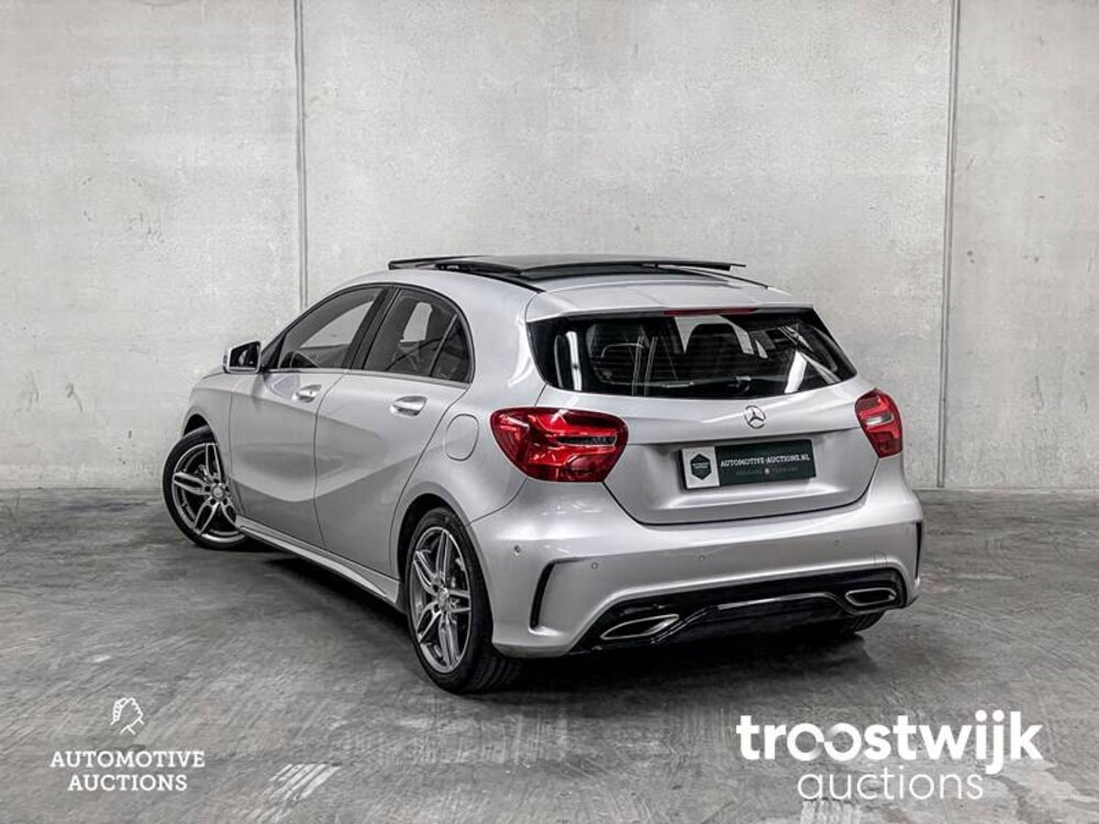 Mercedes-Benz A180 Ambition 122pk 2016 -Orig. NL-, JF-085-K