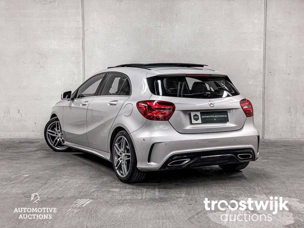 Mercedes-Benz A180 Ambition 122pk 2016 -Orig. NL-, JF-085-K