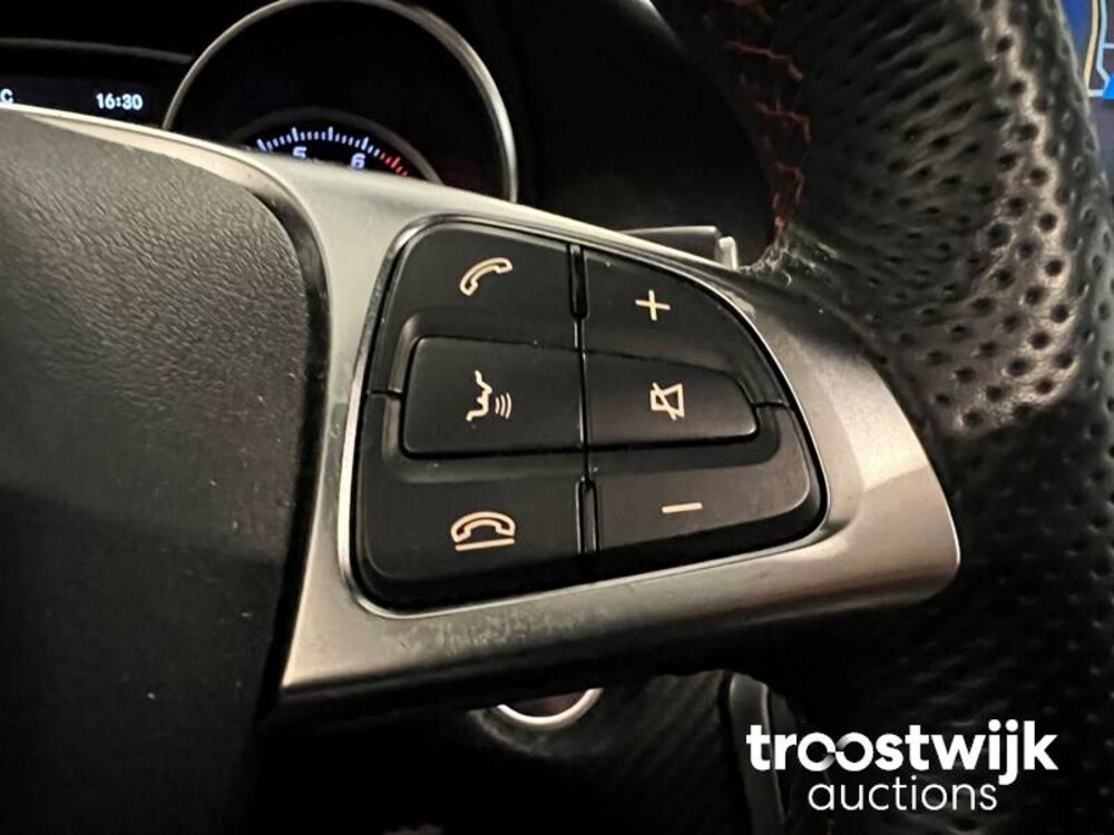 Mercedes-Benz A180 Ambition 122pk 2016 -Orig. NL-, JF-085-K