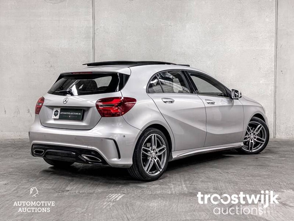 Mercedes-Benz A180 Ambition 122pk 2016 -Orig. NL-, JF-085-K
