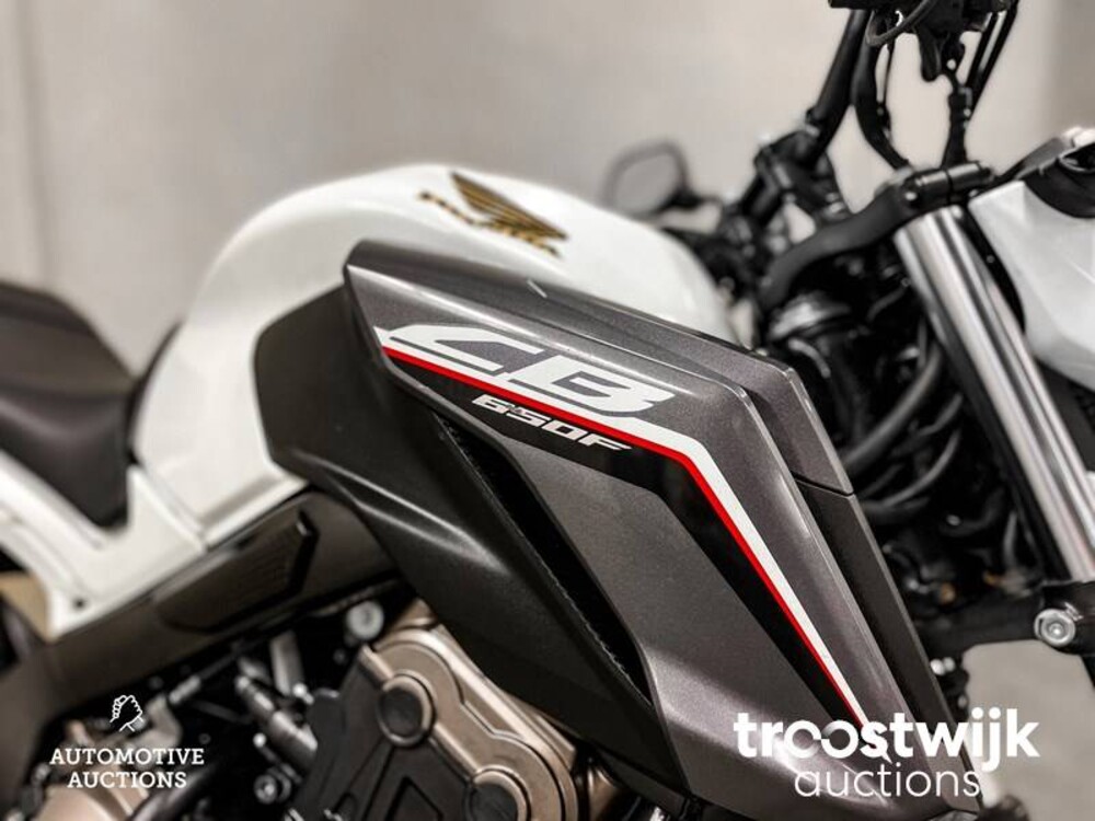Honda CB650F ABS 85pk 2018 Tour, 47-MK-BS
