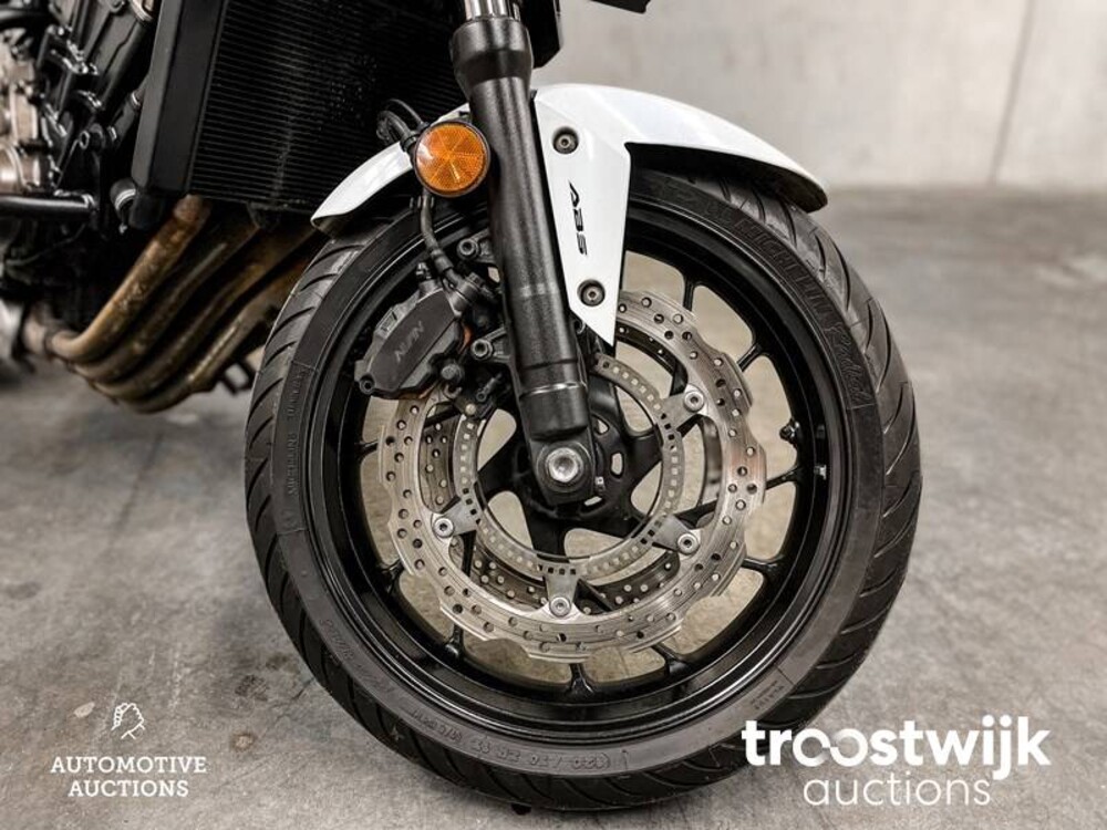 Honda CB650F ABS 85pk 2018 Tour, 47-MK-BS