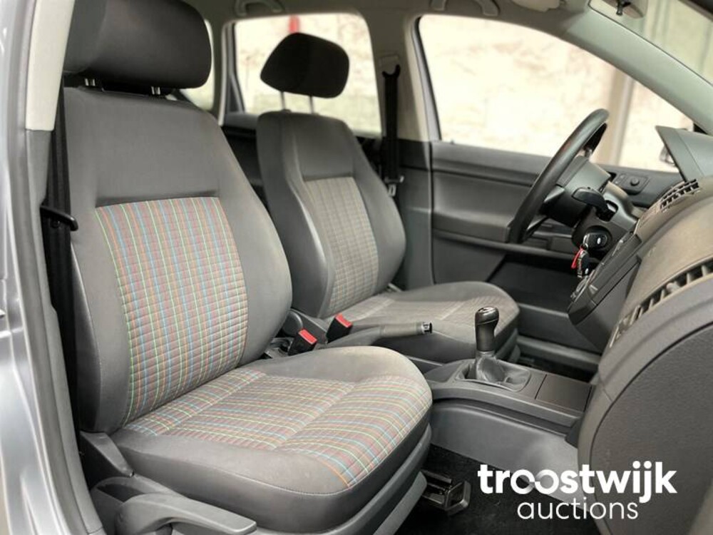 Volkswagen Polo 1.4-16V Turijn 75hp 2006 -Orig. DE- 87-TB-PD