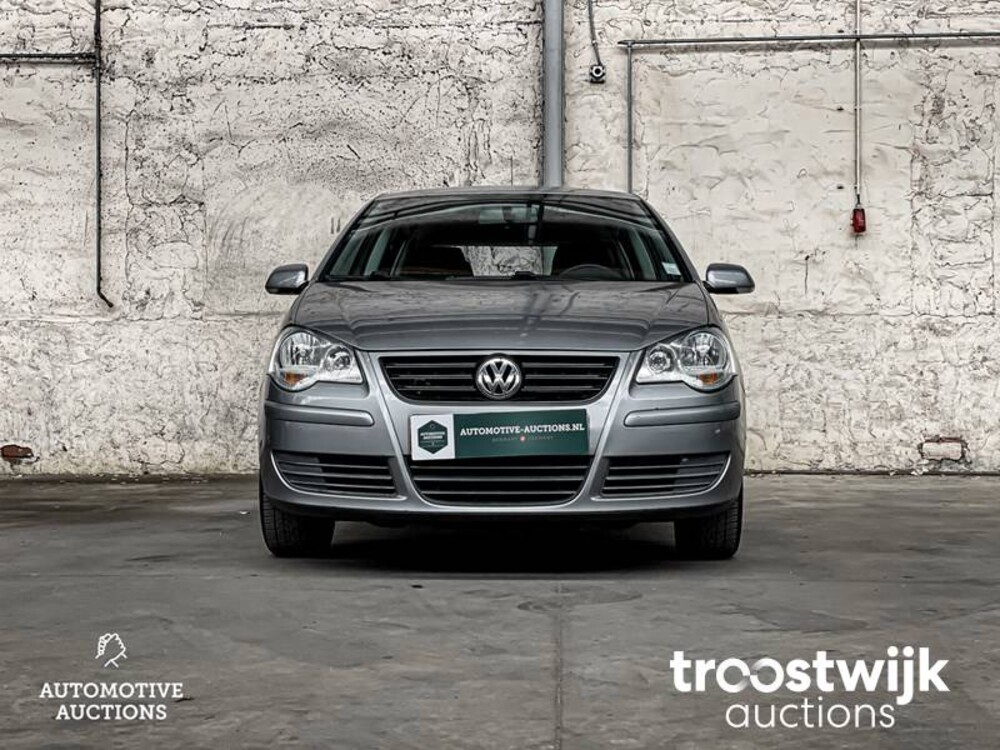 Volkswagen Polo 1.4-16V Turijn 75hp 2006 -Orig. DE- 87-TB-PD