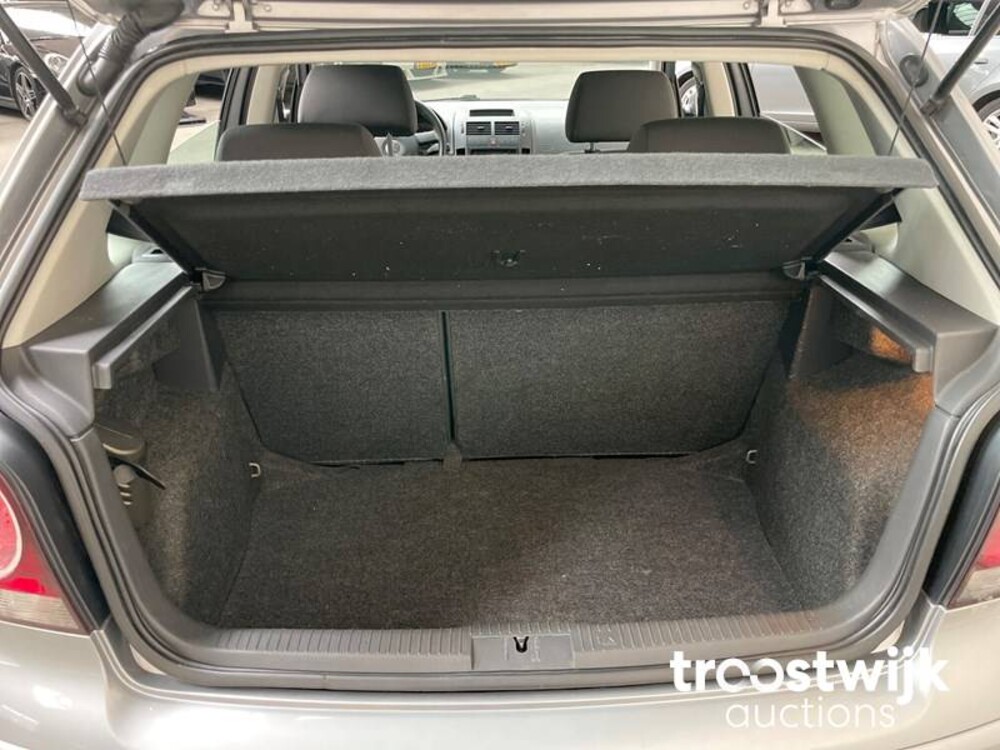 Volkswagen Polo 1.4-16V Turijn 75hp 2006 -Orig. DE- 87-TB-PD