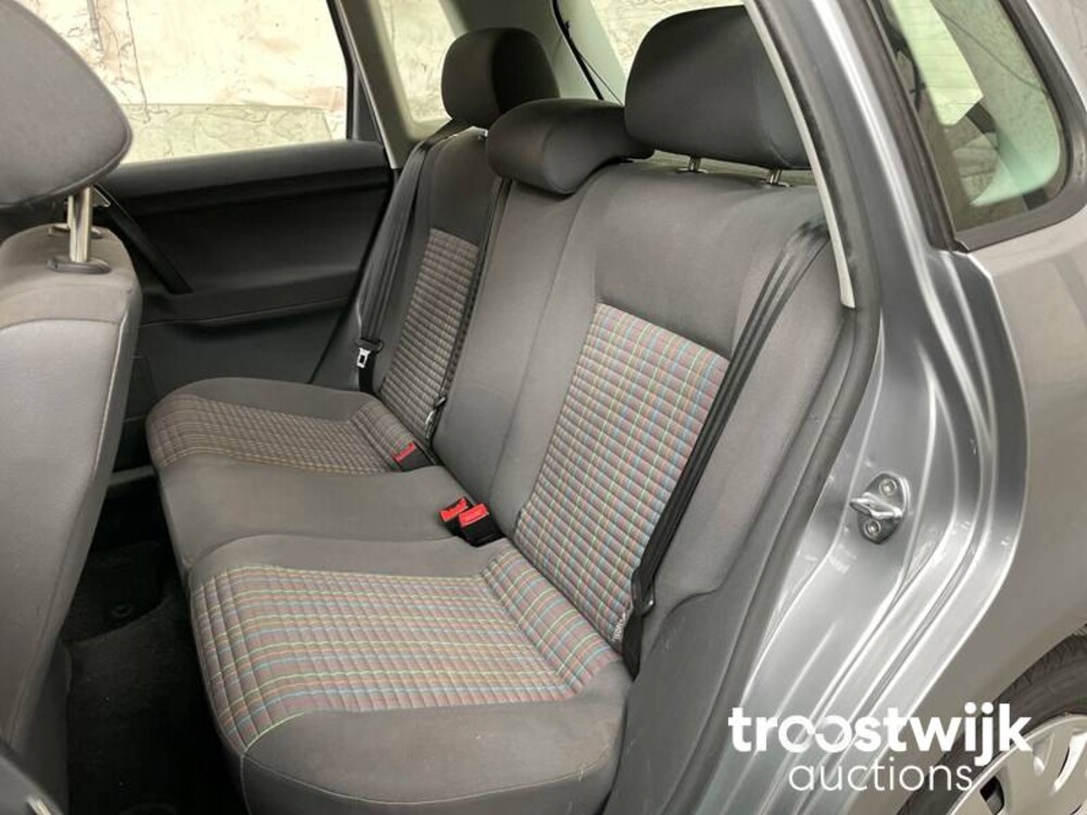 Volkswagen Polo 1.4-16V Turijn 75hp 2006 -Orig. DE- 87-TB-PD