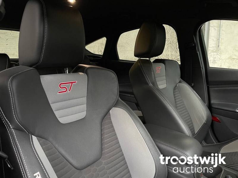 Ford Focus ST-3 2.0 EcoBoost 250 PS 2014, K-925-DG