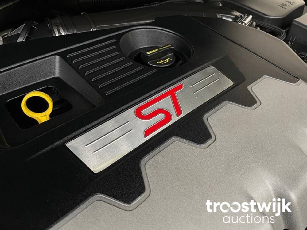 Ford Focus ST-3 2.0 EcoBoost 250 PS 2014, K-925-DG