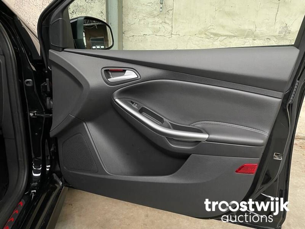 Ford Focus ST-3 2.0 EcoBoost 250 PS 2014, K-925-DG