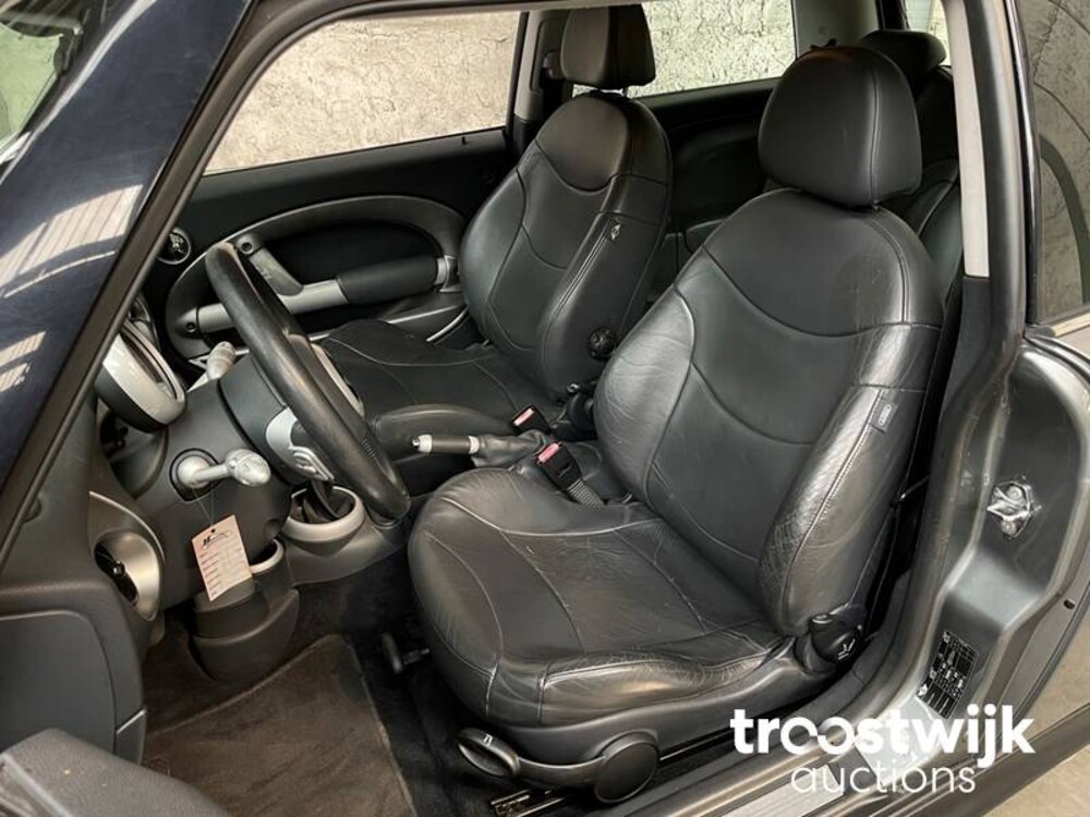 Mini Cooper S 1.6 163hp 2002, 63-HKN-3