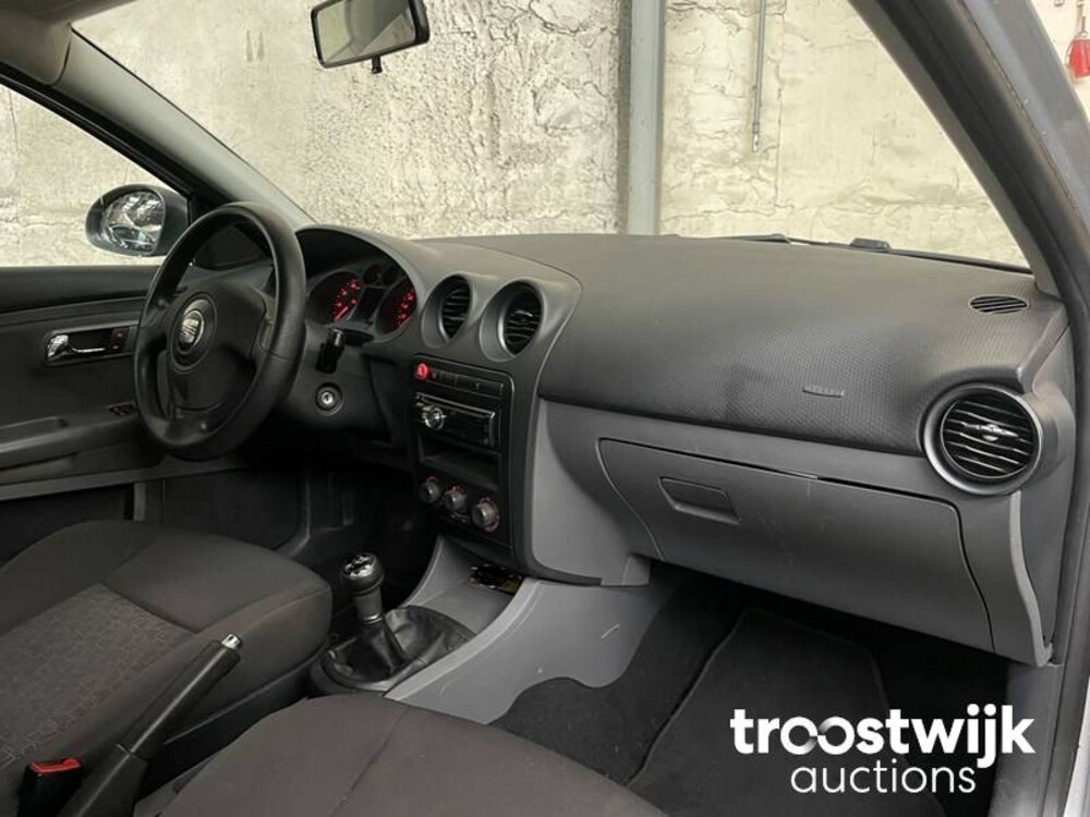 Seat Ibiza 1.4-16V Trendstyle 86PS 2007 -Orig. NL-, 96-TS-JD