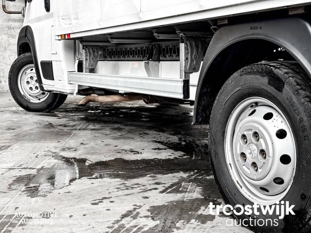 Peugeot Boxer Bakwagen 164pk 2020