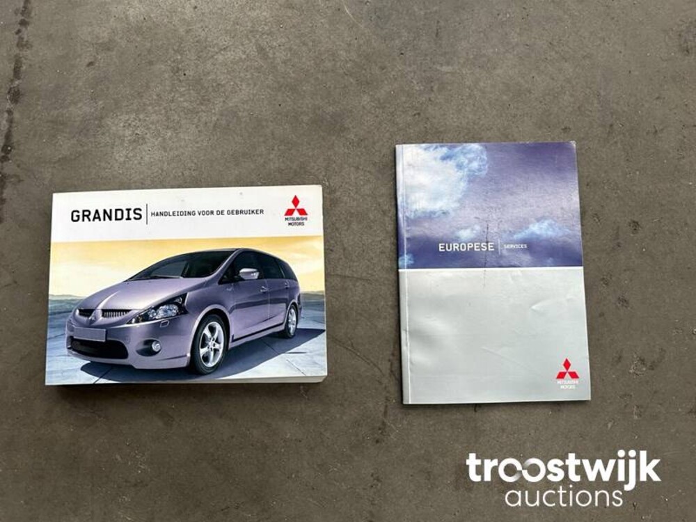Mitsubishi Grandis 2.4-16V Intense 6p. 165PS 2005, -Orig.NL-, 47-RV-NZ