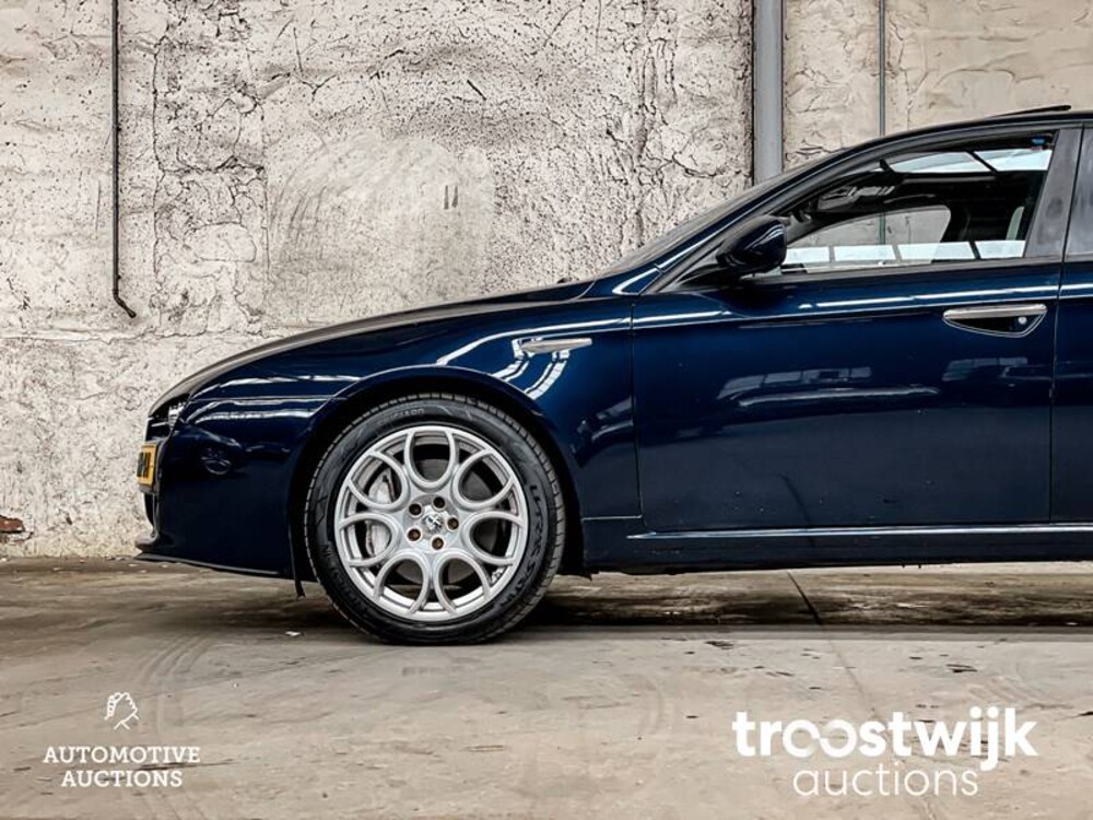 Alfa Romeo 159 Sportwagon 3.2 JTS Q4 TI 260 PS 2009, 2-KPN-41