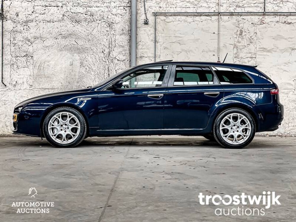 Alfa Romeo 159 Sportwagon 3.2 JTS Q4 TI 260 PS 2009, 2-KPN-41
