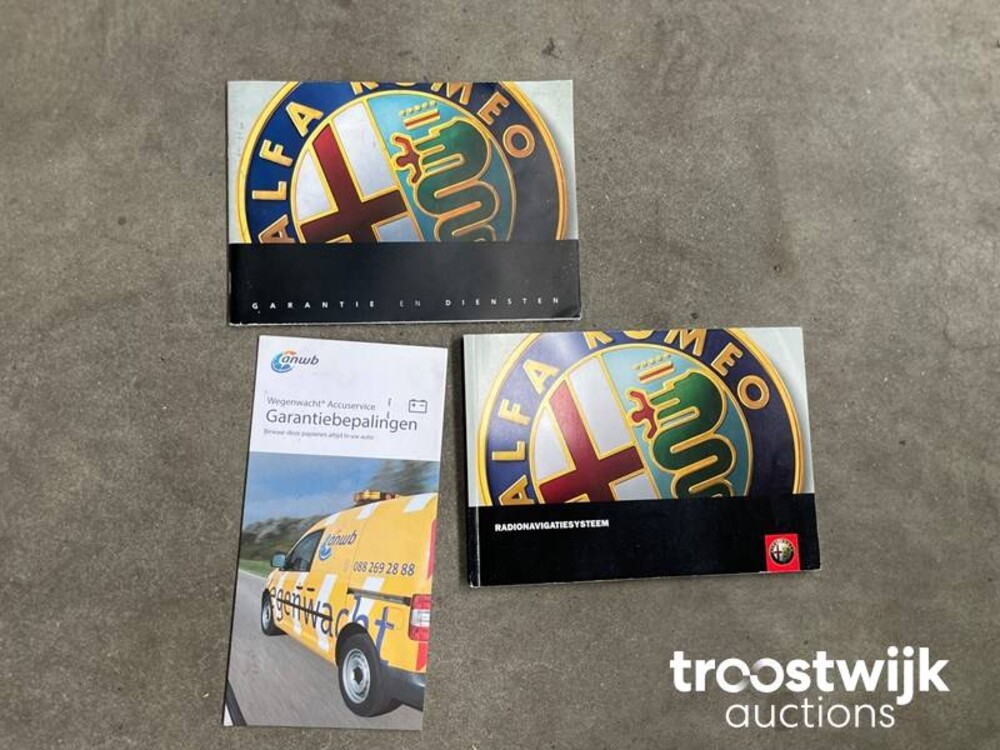 Alfa Romeo 159 Sportwagon 3.2 JTS Q4 TI 260 PS 2009, 2-KPN-41