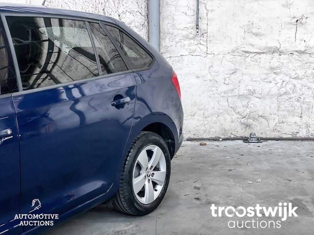 Skoda Rapid Spaceback 1.2 TSI Greentech JOY 90hp 2016 -Orig. NL-, JX-938-G