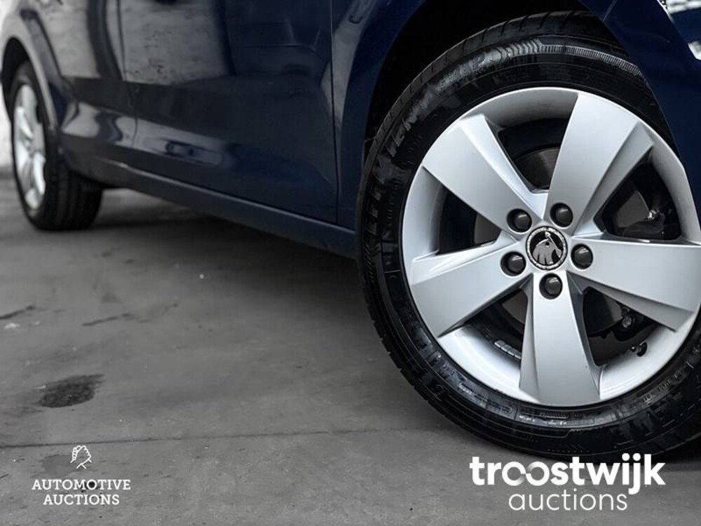 Skoda Rapid Spaceback 1.2 TSI Greentech JOY 90hp 2016 -Orig. NL-, JX-938-G