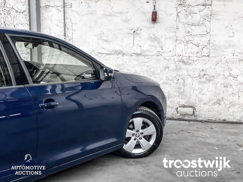 Skoda Rapid Spaceback 1.2 TSI Greentech JOY 90hp 2016 -Orig. NL-, JX-938-G