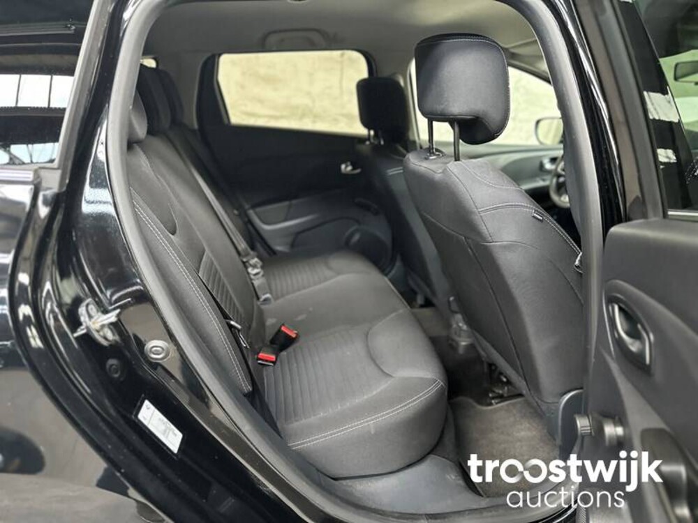 Renault Clio Estate 0.9 TCe Limited 90pk 2018 -Orig. NL-, SG-739-N