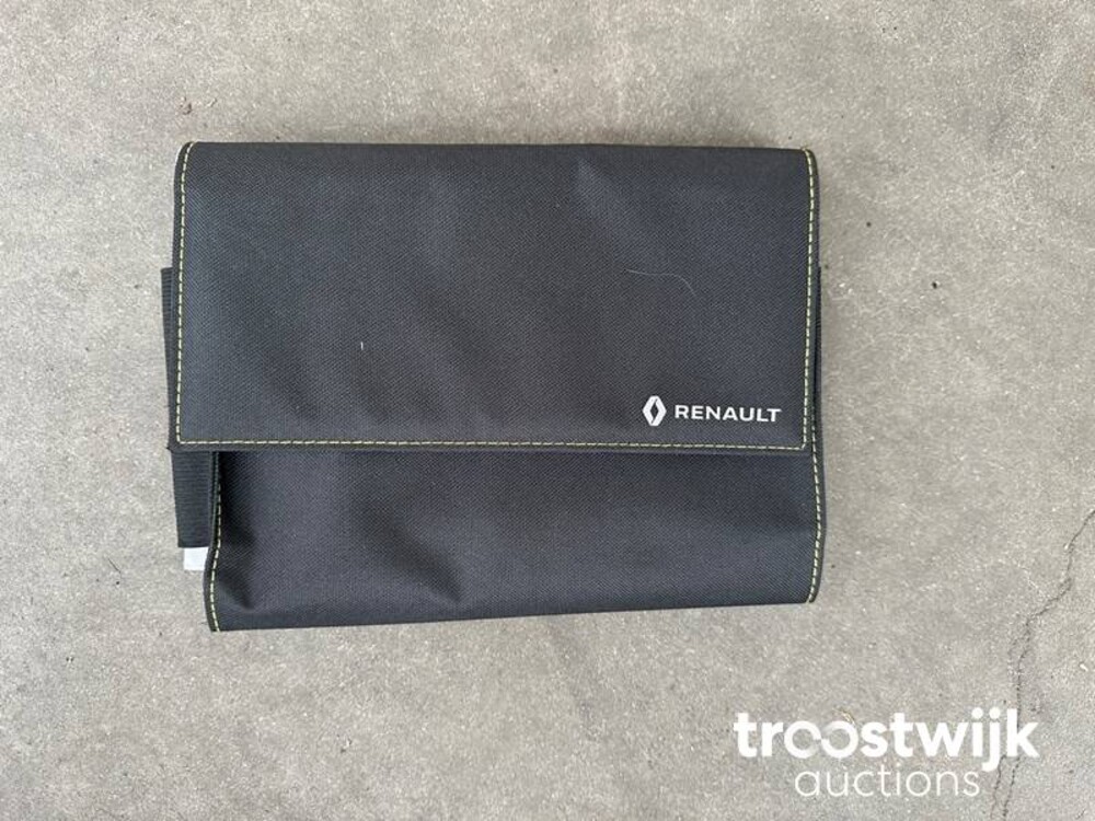 Renault Clio Estate 0.9 TCe Limited 90pk 2018 -Orig. NL-, SG-739-N