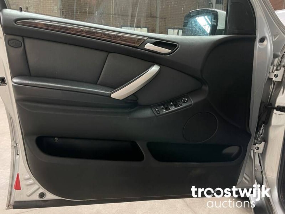 BMW X5 4.4i Executive 286PS 2000 -Orig. NL-, 59-FT-TJ