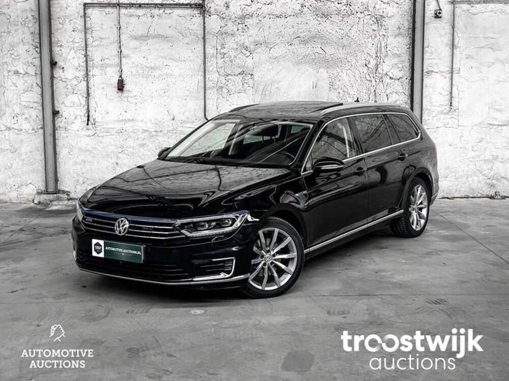 Volkswagen Passat GTE Variant 1.4 TSI Highline 156hp 2015, -Orig.NL-, HK-798-V