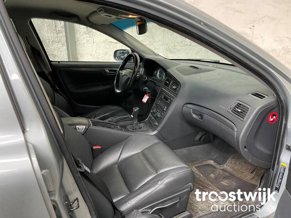 Volvo S60 2.4 Drivers Edition 140hp 2009 -Orig. NL-, 20-KGB-1