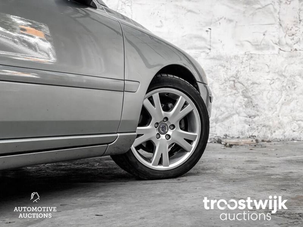 Volvo S60 2.4 Drivers Edition 140hp 2009 -Orig. NL-, 20-KGB-1