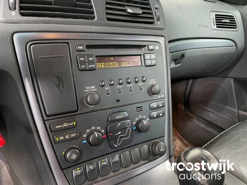 Volvo S60 2.4 Drivers Edition 140hp 2009 -Orig. NL-, 20-KGB-1