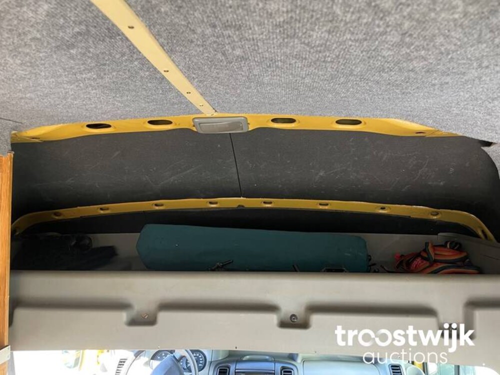 Renault Traffic   Wohnmobil 101PS 2003, -Orig. NL-, 34-ZVH-1