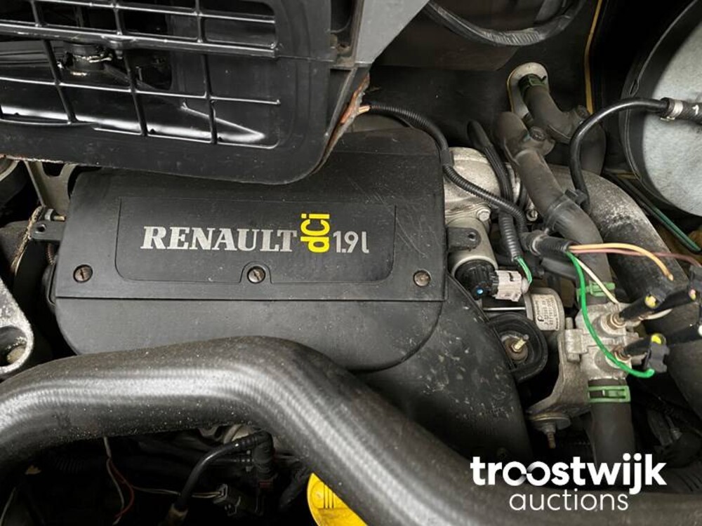 Renault Traffic   Wohnmobil 101PS 2003, -Orig. NL-, 34-ZVH-1