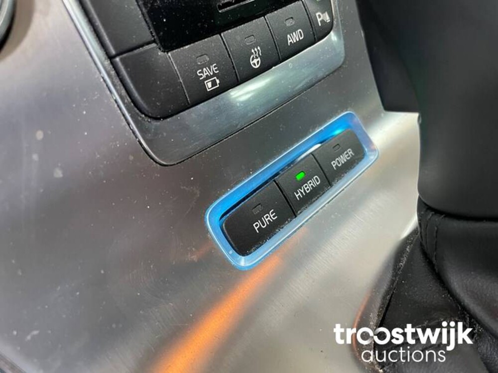 Volvo V60 D5 Twin Engine Special Edition 163hp 2015 -Orig. NL-, NH-759-L