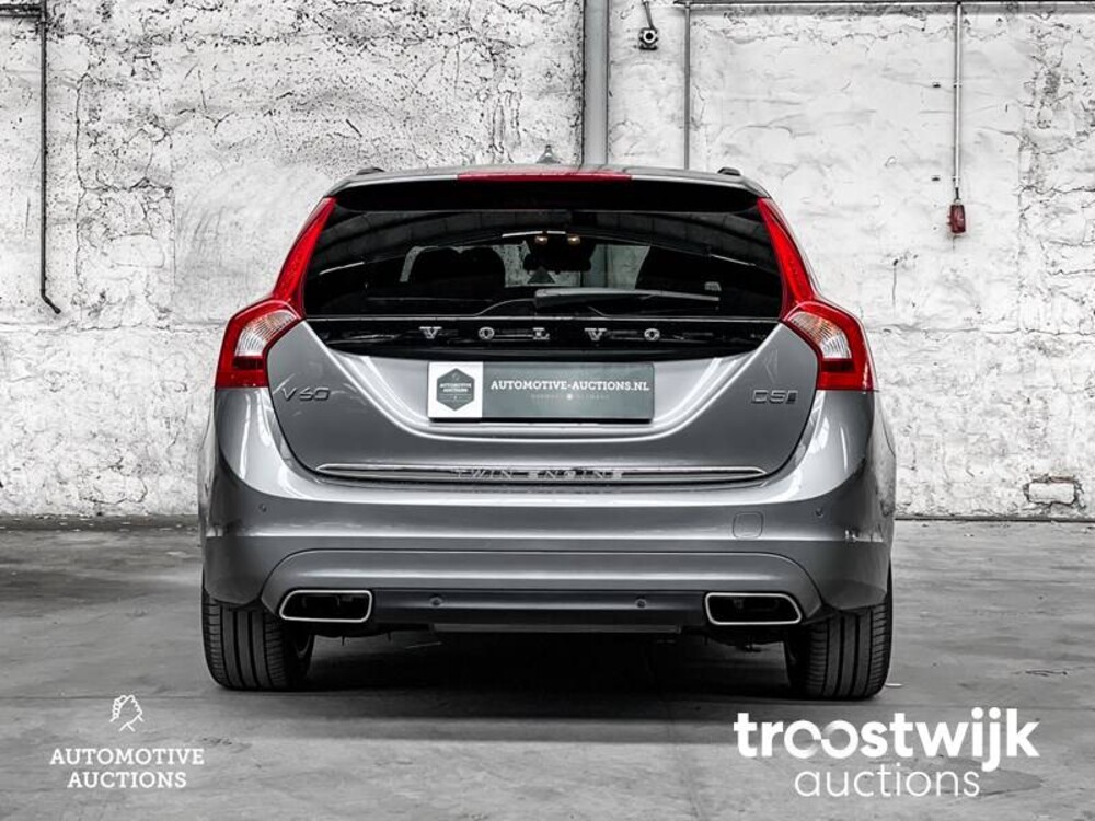 Volvo V60 D5 Twin Engine Special Edition 163hp 2015 -Orig. NL-, NH-759-L