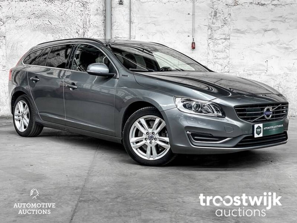 Volvo V60 D5 Twin Engine Special Edition 163hp 2015 -Orig. NL-, NH-759-L