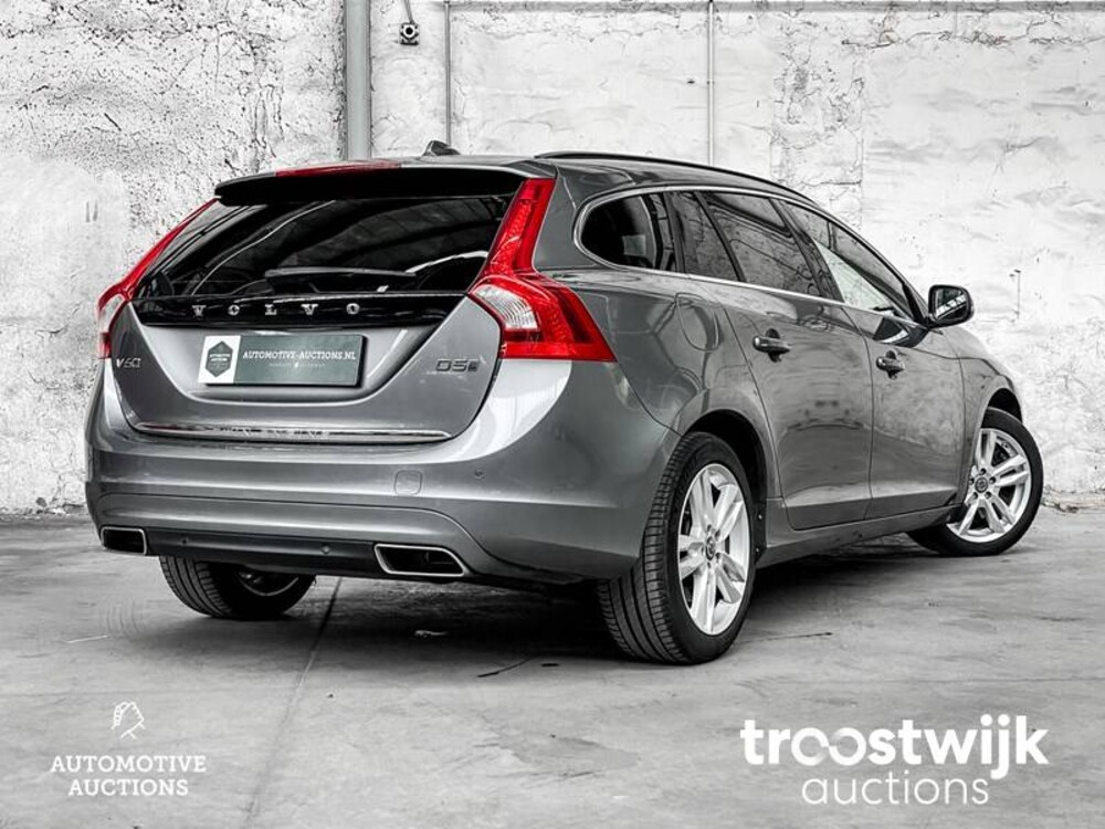 Volvo V60 D5 Twin Engine Special Edition 163hp 2015 -Orig. NL-, NH-759-L