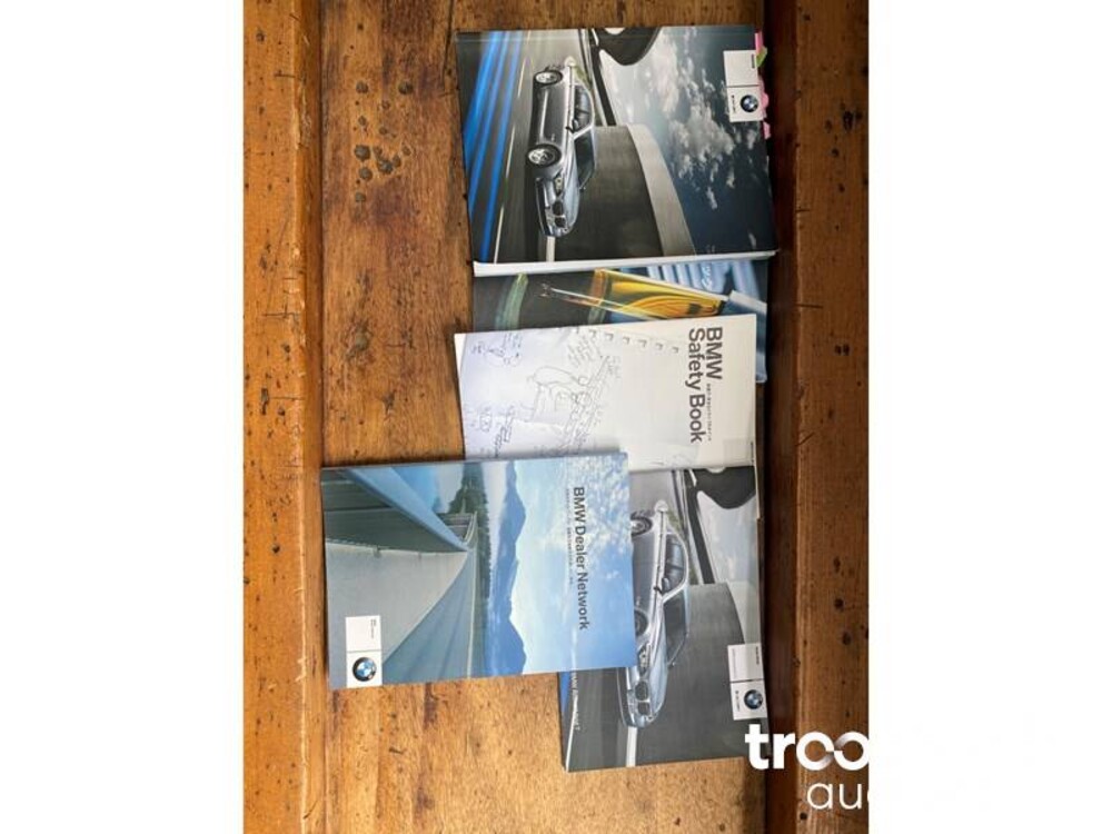 BMW ActiveHybrid7 4.4 V8  485 PS 2010 7er