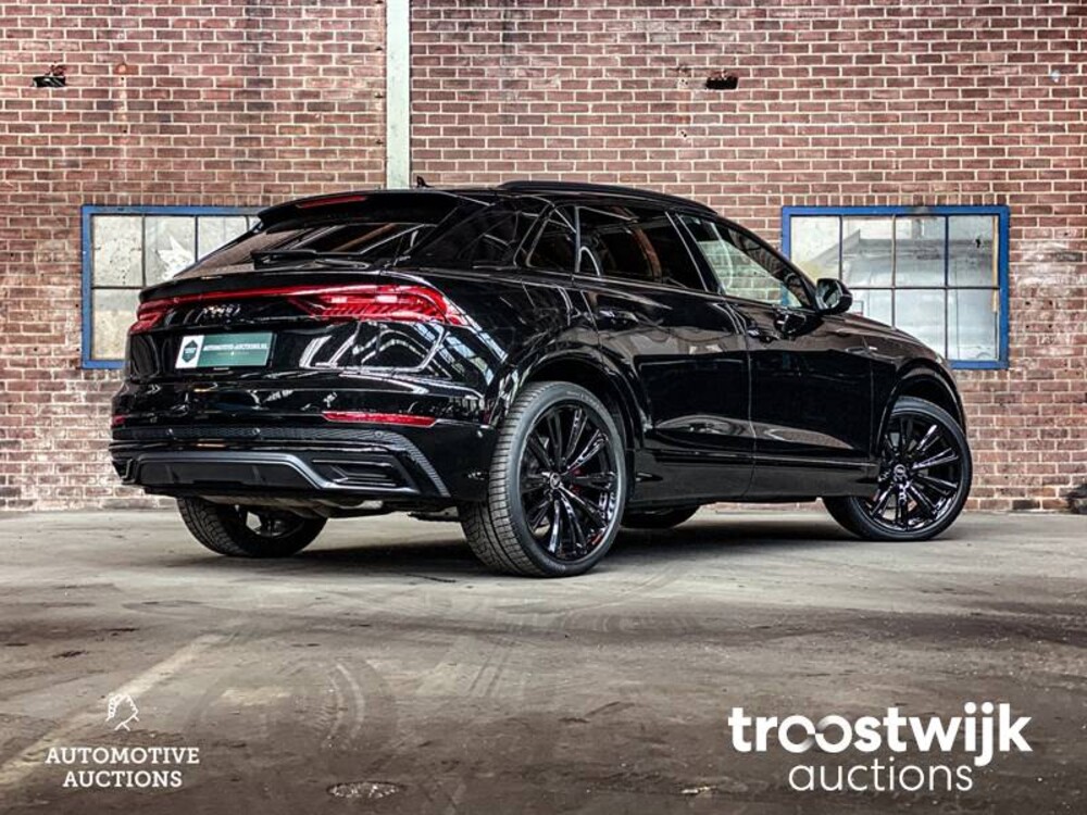 Audi Q8 60 TFSIe S-Line 3.0 Quattro  467 PS 2022, T-001-HD