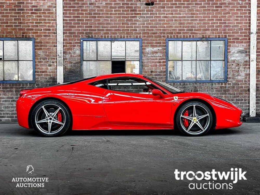 Ferrari 458 Italia  562PS 2012