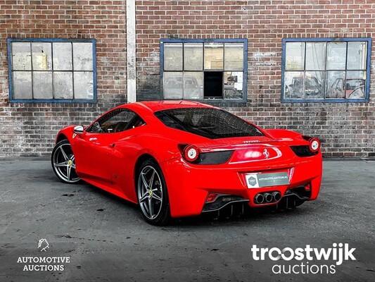 Ferrari 458 Italia  562hp 2012