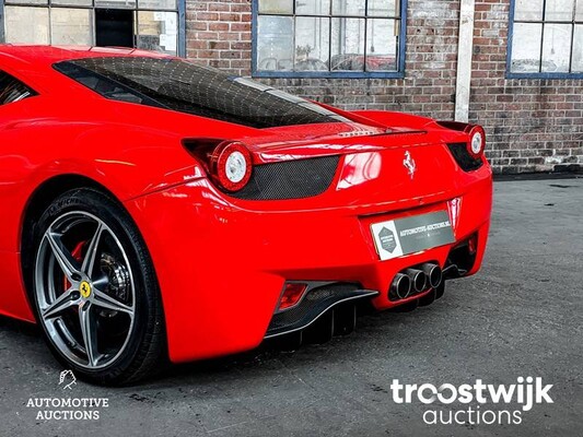 Ferrari 458 Italia  562hp 2012