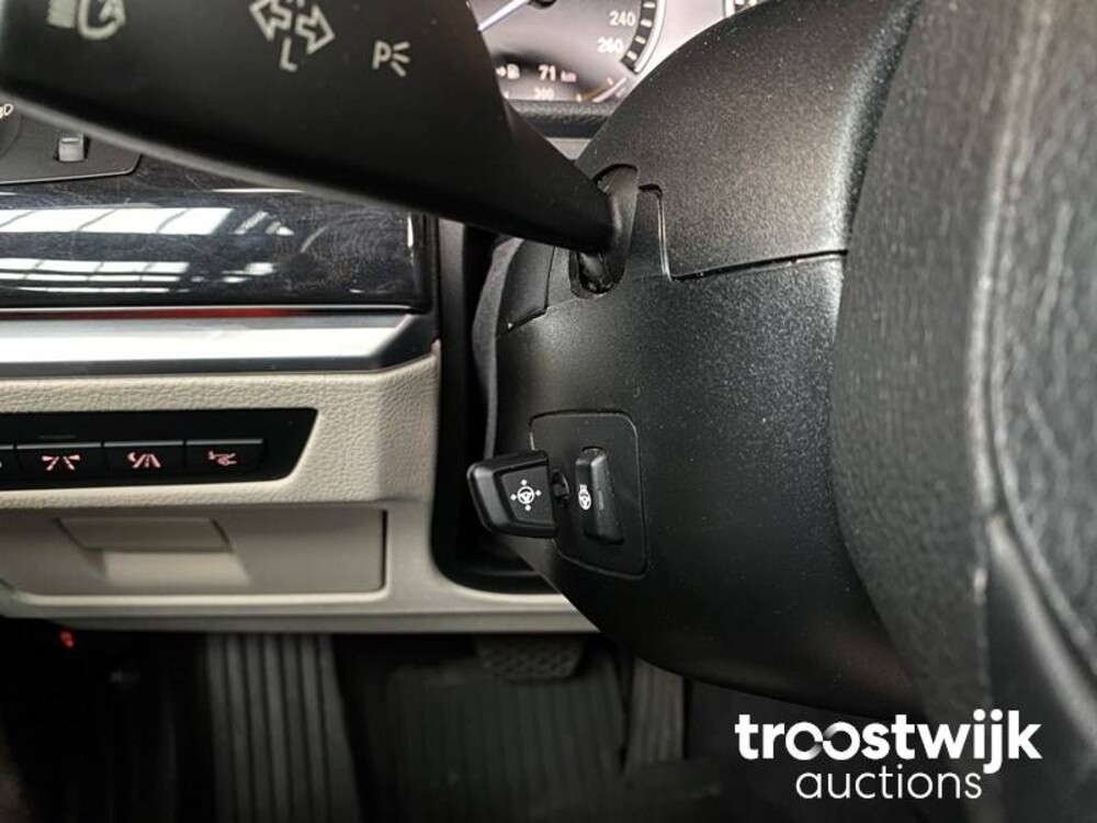 BMW 5-serie Gran Turismo 550xi High Executive 408hp 2010 -Orig. NL-, 08-NGL-6