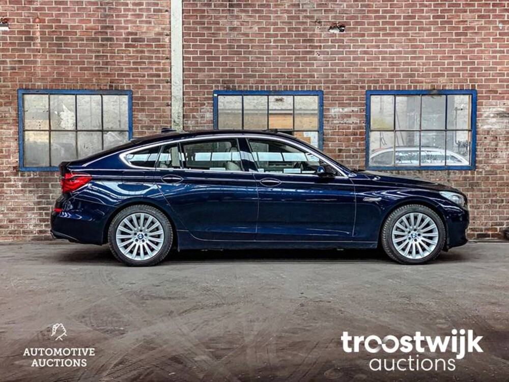 BMW 5-serie Gran Turismo 550xi High Executive 408hp 2010 -Orig. NL-, 08-NGL-6
