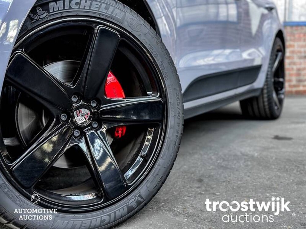 Porsche Macan  252hp 2018, G-758-PL