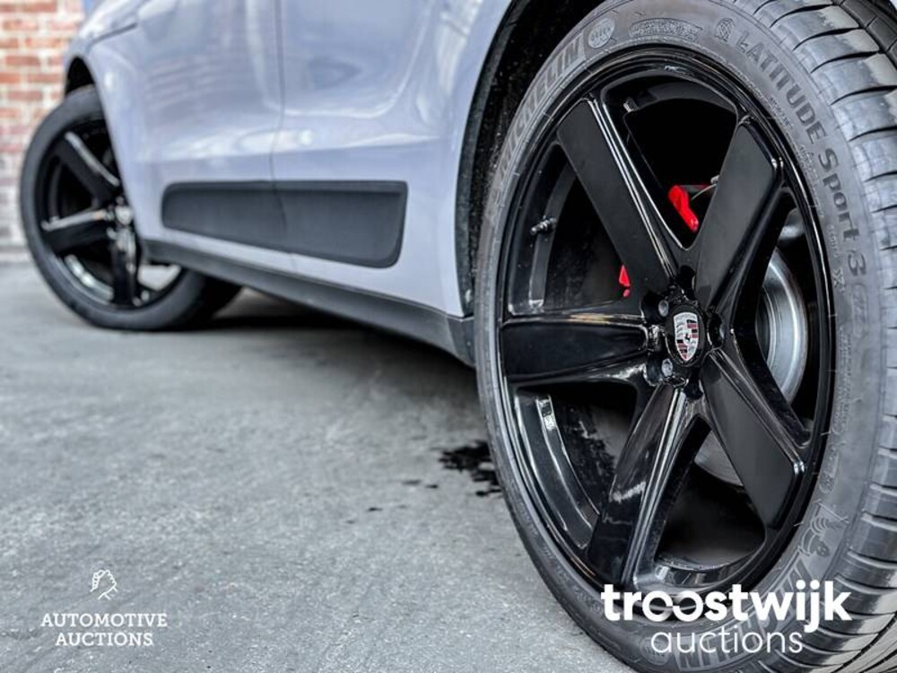 Porsche Macan  252hp 2018, G-758-PL